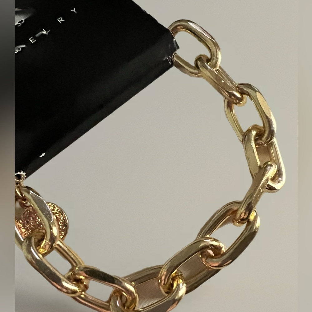 Gold Tone Chain Bracelet NWT